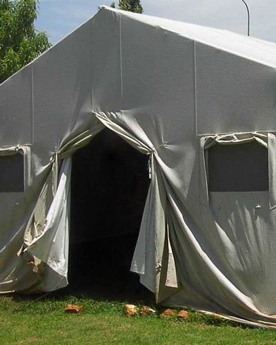 Изготавливаем солдатские палатки в Сватово вместимостью <strong>до 70 человек</strong>